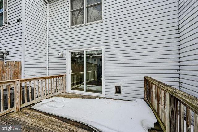 28 E PERPEN COURT, Newark, DE 19702