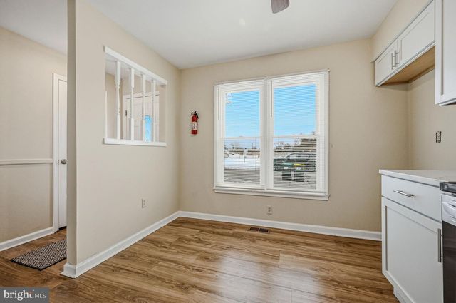 28 E PERPEN COURT, Newark, DE 19702