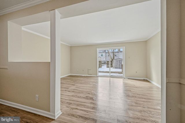 28 E PERPEN COURT, Newark, DE 19702