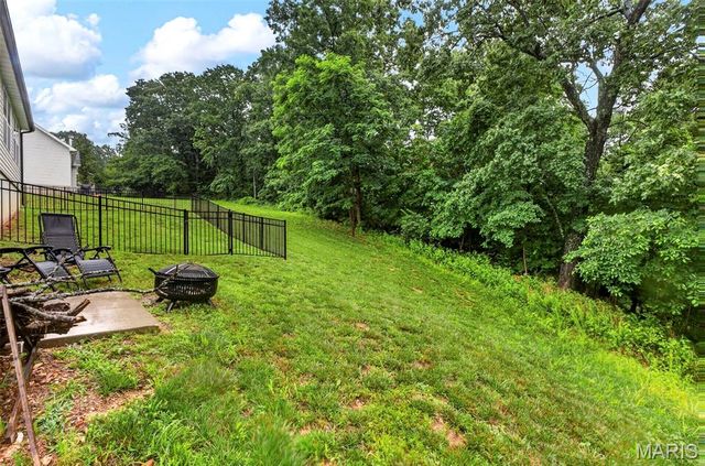 5736 La Trace Lane, High Ridge, MO 63049