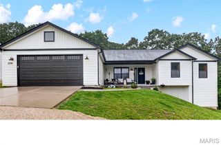 5736 La Trace Lane, High Ridge, MO 63049