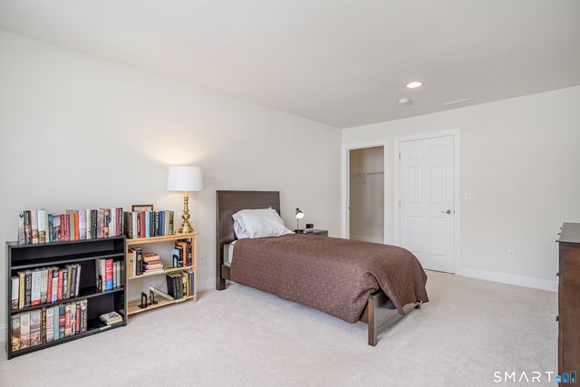 23 Woods Lane 23, Newtown, CT 06470