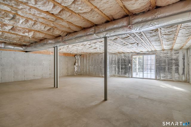 23 Woods Lane 23, Newtown, CT 06470