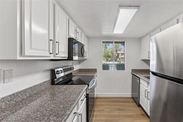 5081 River Glen Drive 117, Las Vegas, NV 89103