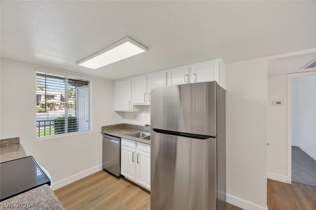 5081 River Glen Drive 117, Las Vegas, NV 89103