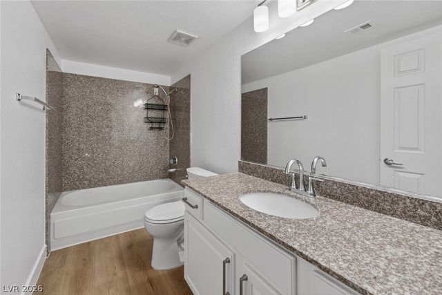 5081 River Glen Drive 117, Las Vegas, NV 89103