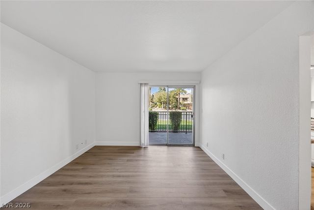 5081 River Glen Drive 117, Las Vegas, NV 89103