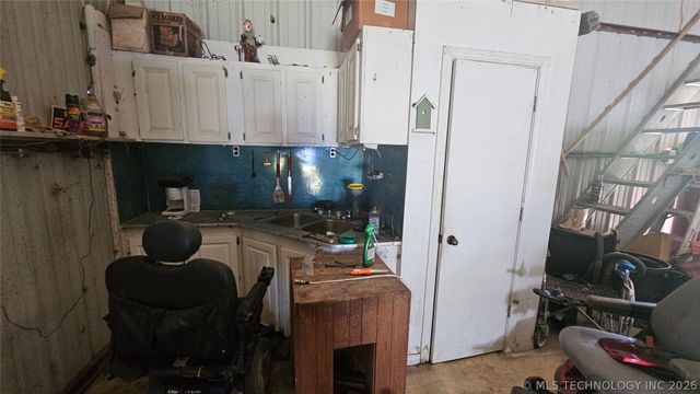 421975 E 1155 Road, Eufaula, OK 74432