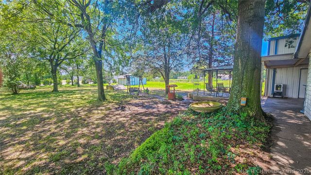 421975 E 1155 Road, Eufaula, OK 74432