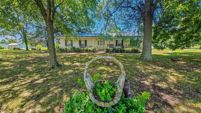 421975 E 1155 Road, Eufaula, OK 74432