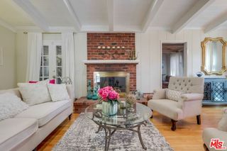 21447 Providencia Street, Woodland Hills, CA 91364