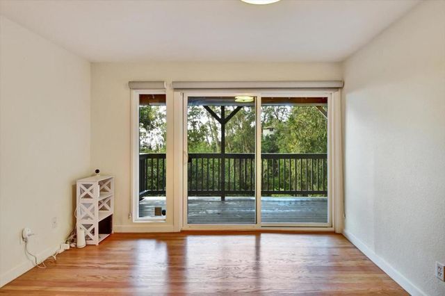 2323 Mastlands Drive, Oakland, CA 94611