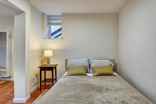 2323 Mastlands Drive, Oakland, CA 94611