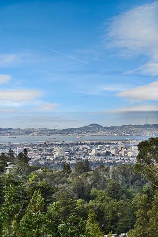 2323 Mastlands Drive, Oakland, CA 94611