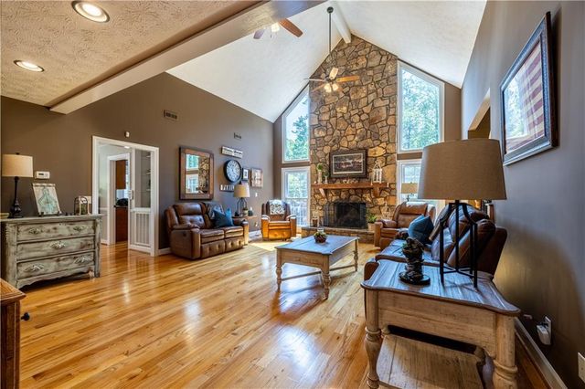 131 Hine Road, Rome, GA 30161