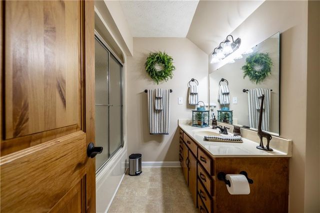 131 Hine Road, Rome, GA 30161