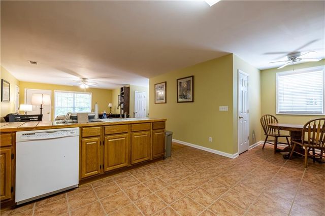 131 Hine Road, Rome, GA 30161