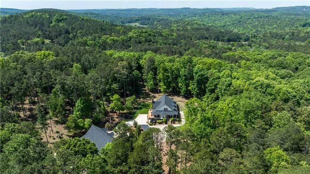 131 Hine Road, Rome, GA 30161