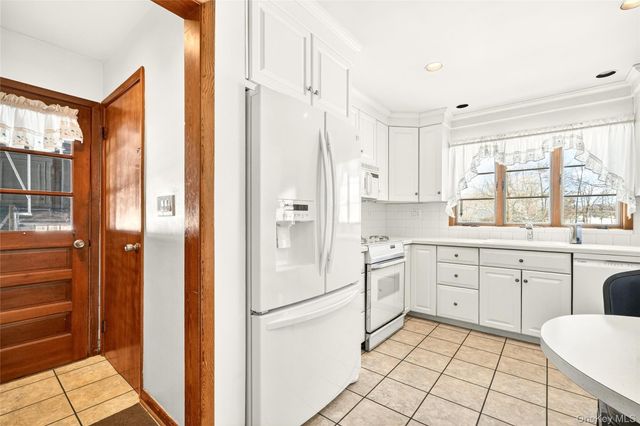 50 Ralphs Avenue, New City, NY 10956