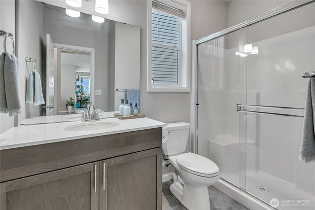 18511 128th Avenue E, Puyallup, WA 98374