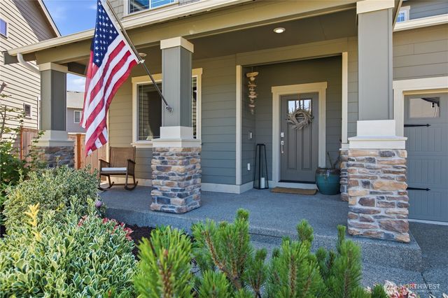 18511 128th Avenue E, Puyallup, WA 98374