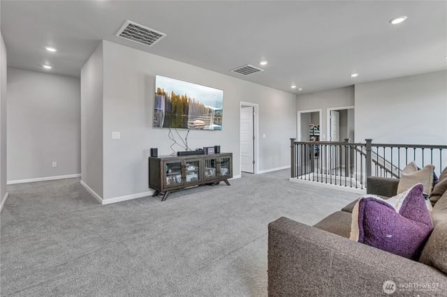 18511 128th Avenue E, Puyallup, WA 98374
