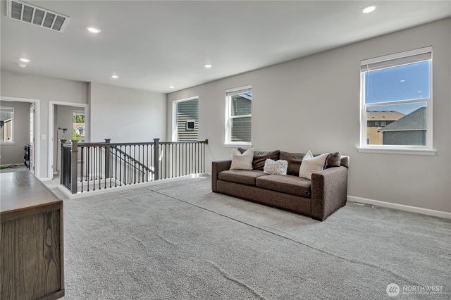 18511 128th Avenue E, Puyallup, WA 98374