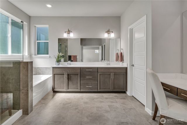 18511 128th Avenue E, Puyallup, WA 98374