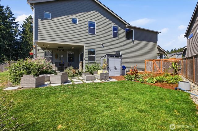 18511 128th Avenue E, Puyallup, WA 98374
