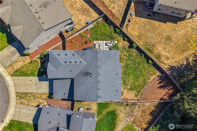 18511 128th Avenue E, Puyallup, WA 98374