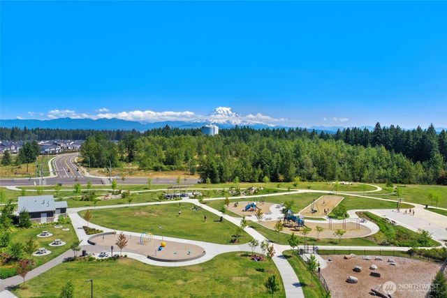 18511 128th Avenue E, Puyallup, WA 98374