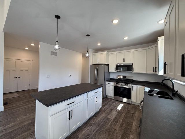 705 Mayapple Drive, Janesville, WI 53545