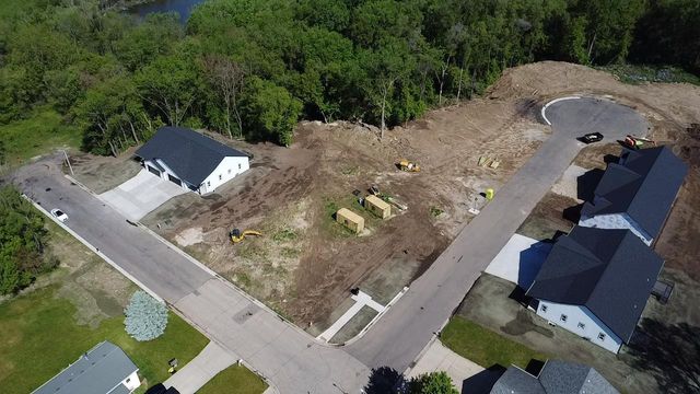 705 Mayapple Drive, Janesville, WI 53545