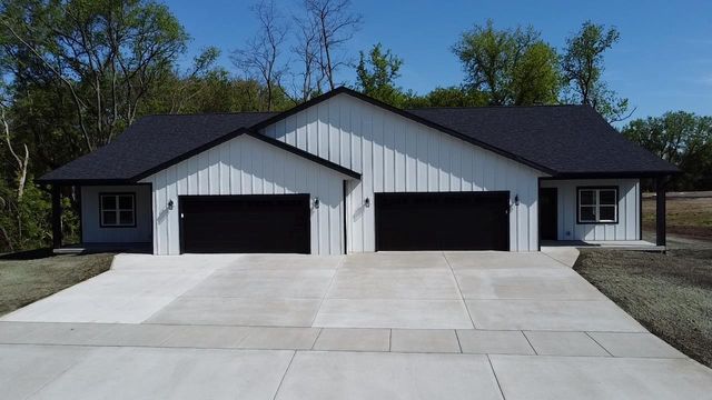 705 Mayapple Drive, Janesville, WI 53545