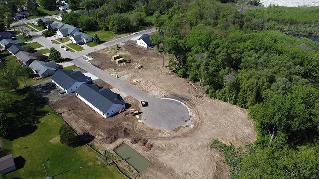 705 Mayapple Drive, Janesville, WI 53545