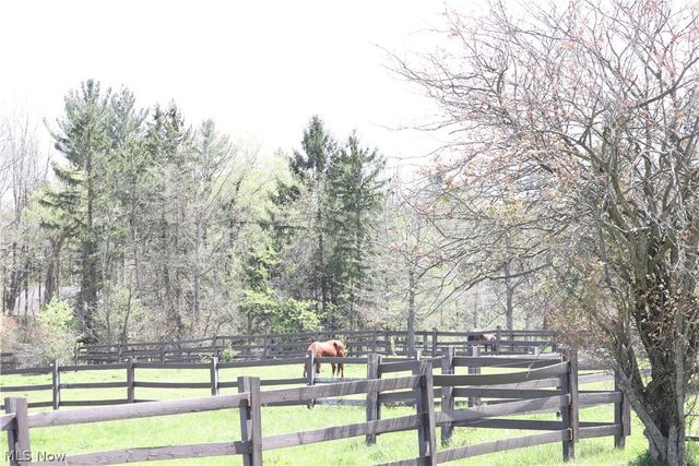 10286 Wilson Mills Road, Chardon, OH 44024