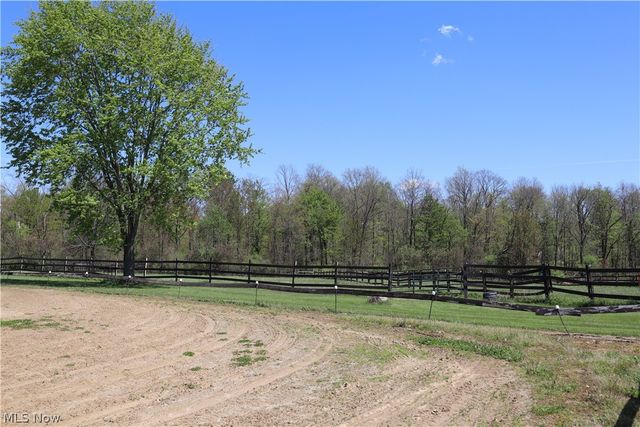 10286 Wilson Mills Road, Chardon, OH 44024