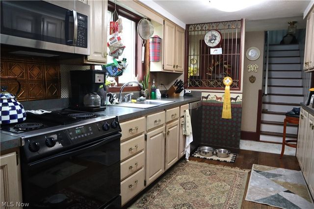 10286 Wilson Mills Road, Chardon, OH 44024