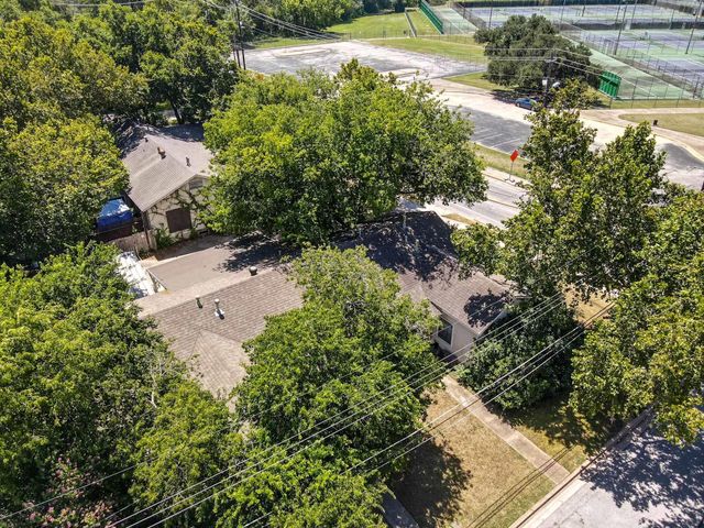 218 W 51st ST, Austin, TX 78751