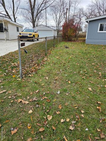 261 Spring Park, Walled Lake, MI 48390