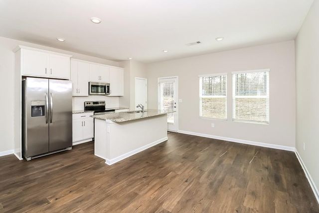 231 Crestview Way, Dallas, GA 30132