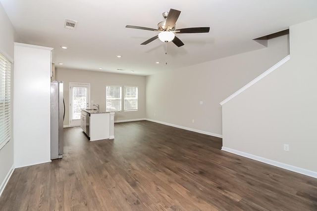 231 Crestview Way, Dallas, GA 30132