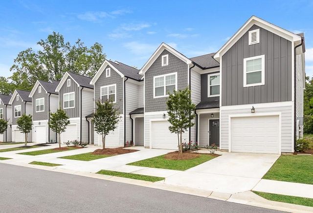 231 Crestview Way, Dallas, GA 30132