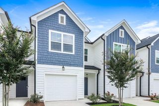 231 Crestview Way, Dallas, GA 30132