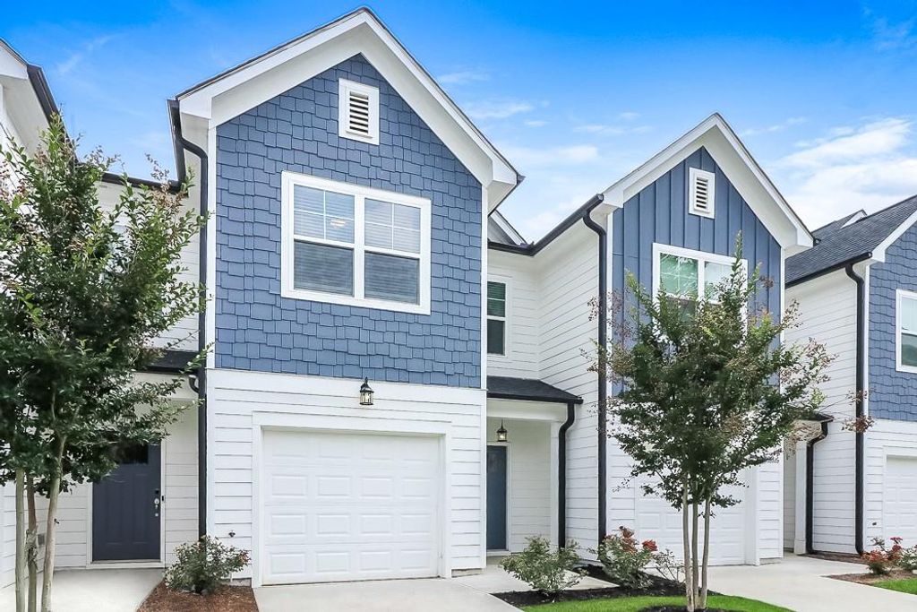 231 Crestview Way, Dallas, GA 30132