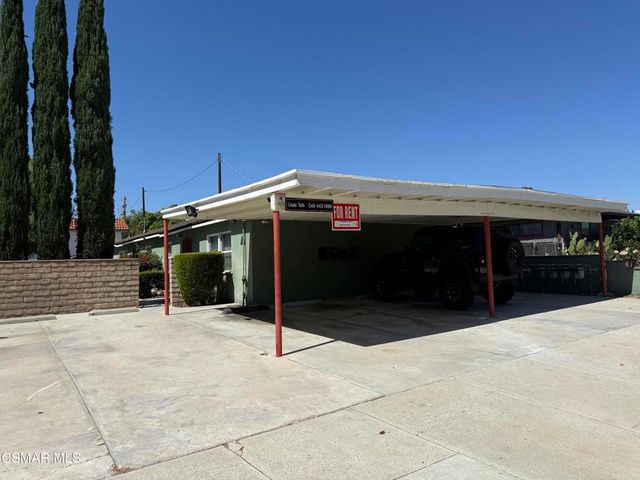 1873 Patricia Avenue, Simi Valley, CA 93065