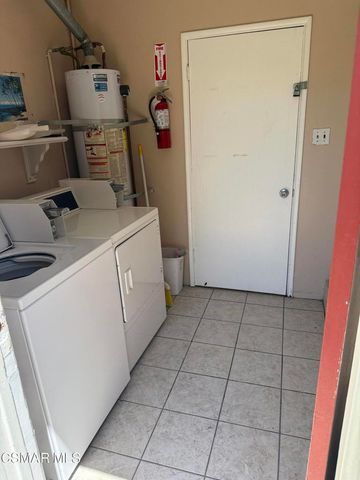1873 Patricia Avenue, Simi Valley, CA 93065
