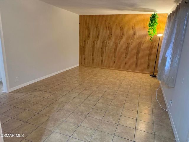 1873 Patricia Avenue, Simi Valley, CA 93065