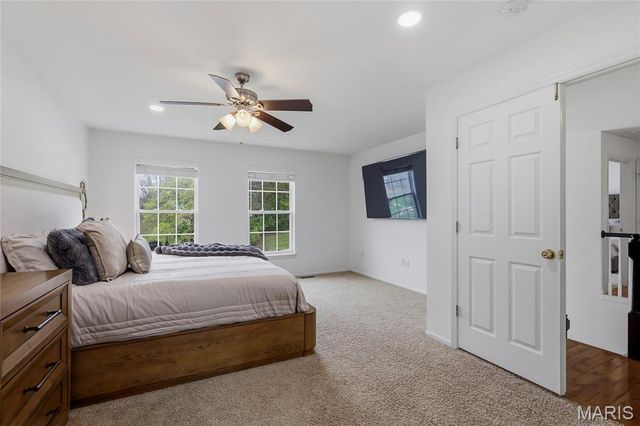 1048 Keystone Trail Drive, Wildwood, MO 63005