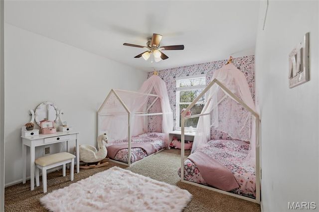 1048 Keystone Trail Drive, Wildwood, MO 63005